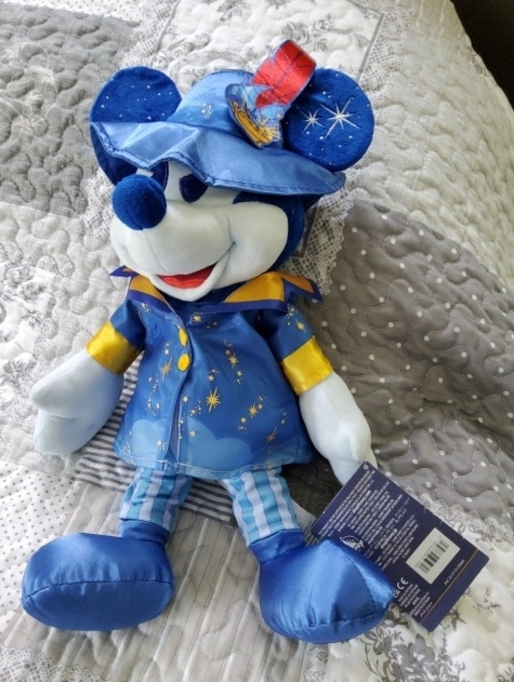 Disney Mickey Mouse The Main Attraction Peter Pan's Flight NWT New with Tags